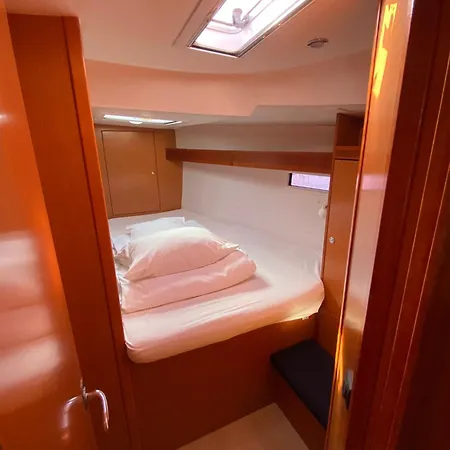Zeiljacht Incl Schipperservice, Huur Per Hut Botel *