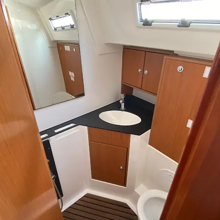 Botel Zeiljacht Incl Schipperservice, Huur Per Hut *